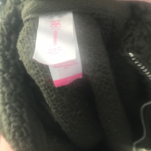 Green warm lounging sweatshirt - Picture 4 of 5